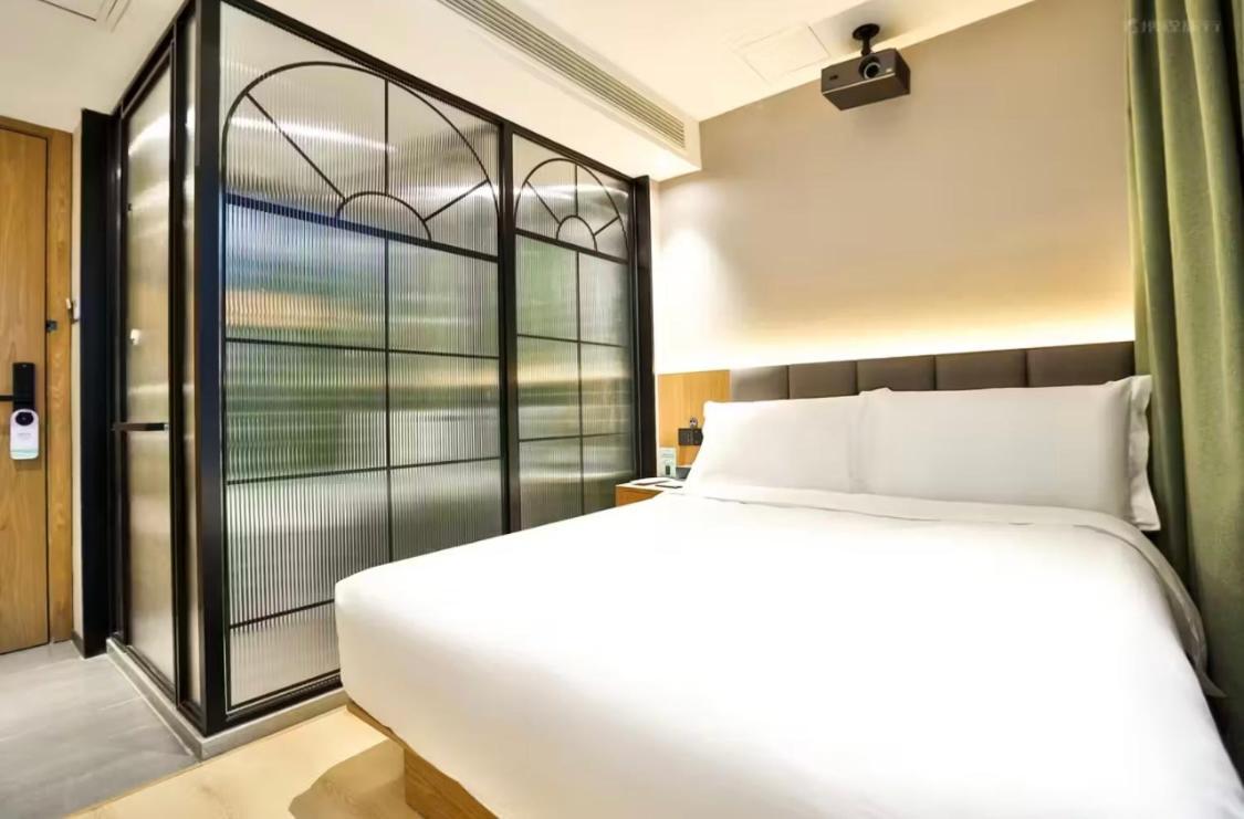True Go Hotel - Shanghai Jing'An Temple Nanjing West Road Extérieur photo