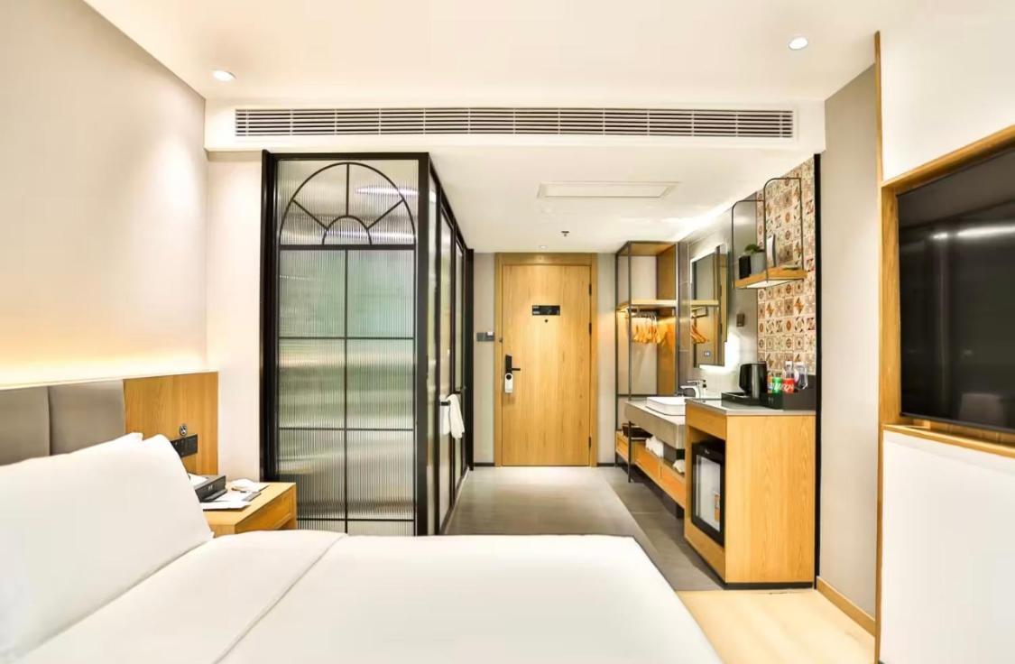 True Go Hotel - Shanghai Jing'An Temple Nanjing West Road Extérieur photo